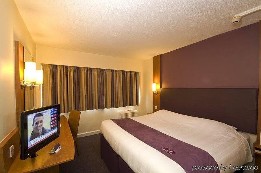 Premier Inn Glasgow City Centre - Argyle Street Екстер'єр фото