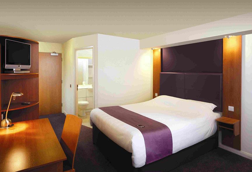 Premier Inn Glasgow City Centre - Argyle Street Екстер'єр фото