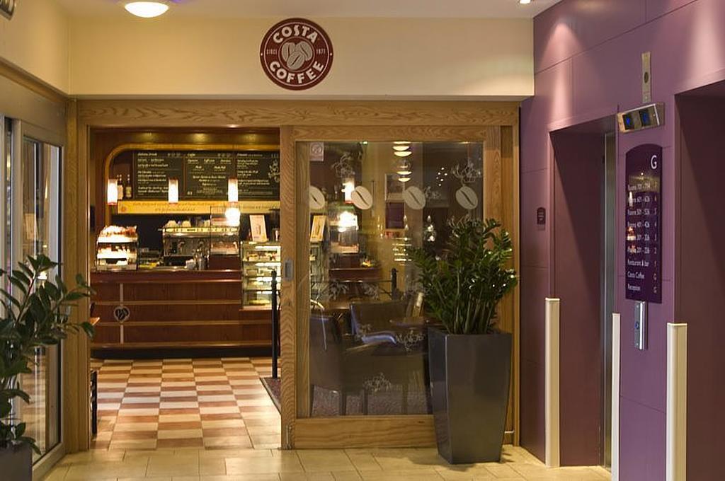 Premier Inn Glasgow City Centre - Argyle Street Екстер'єр фото